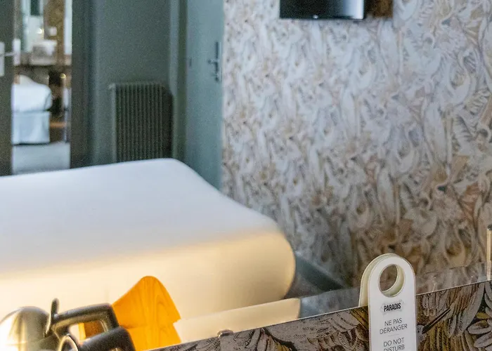 パラディ 3* パリ