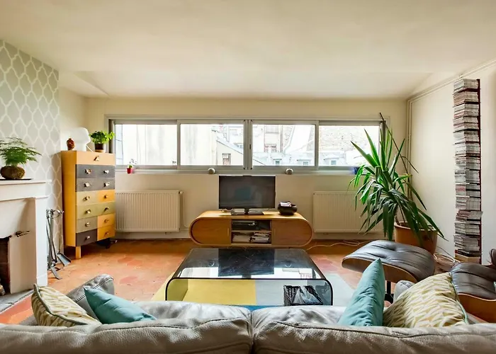 ホテル パラディ 3*