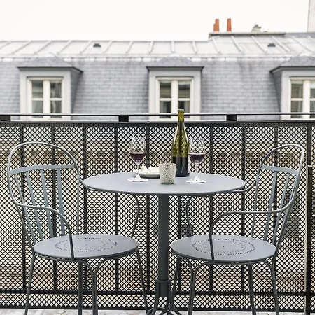 Hotel Paradis Paris