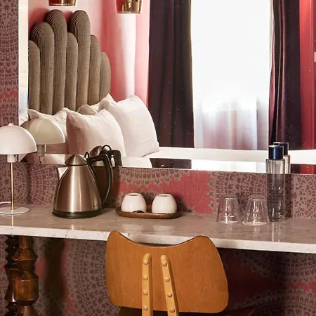 Hotel Paradis 3*