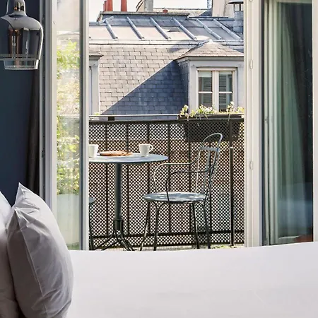 Hotel Paradis Paris