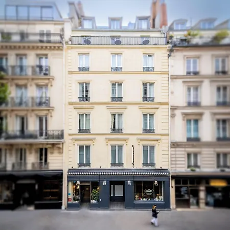 Hotel Paradis 3*