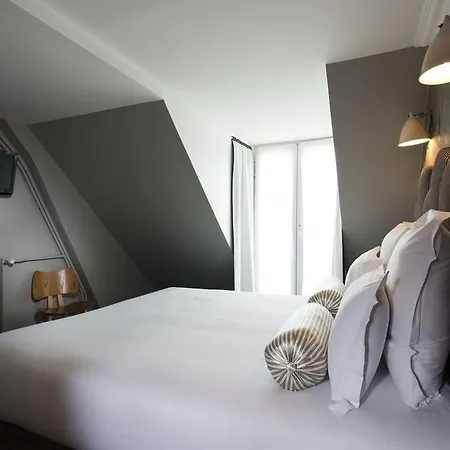 Paradis Hotel 3*