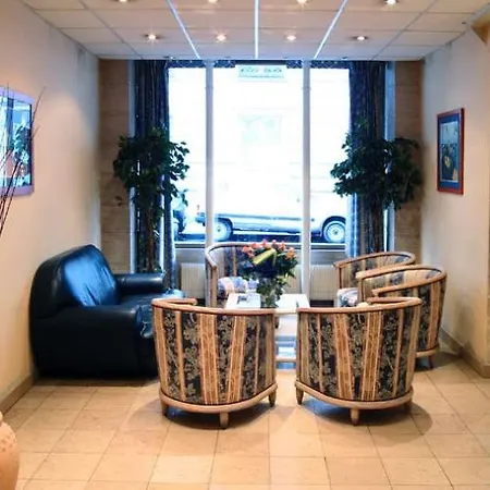 Hotel Paradis 3*
