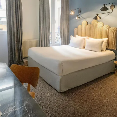 Szálloda Paradis 3*
